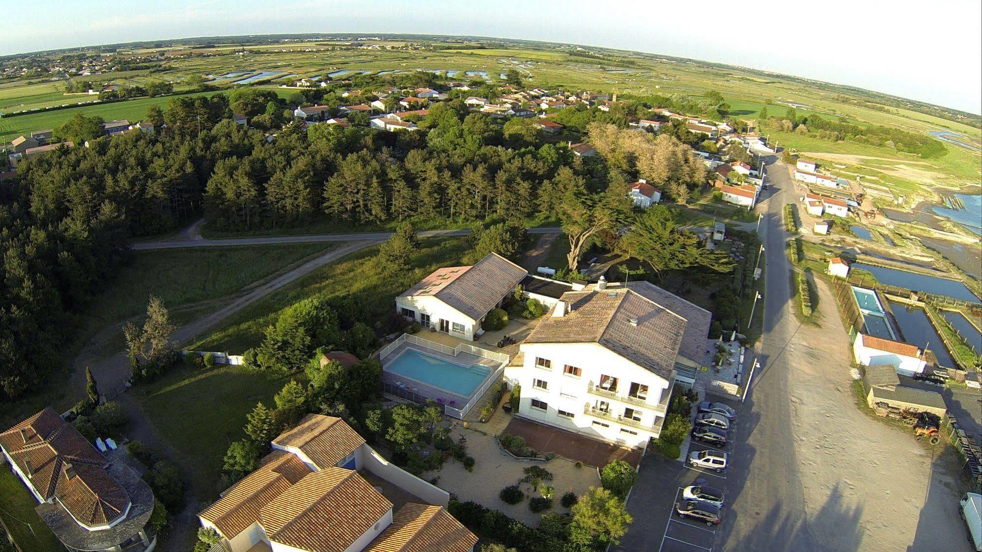 Logis Les Parcs Hotel Talmont-Saint-Hilaire Kültér fotó